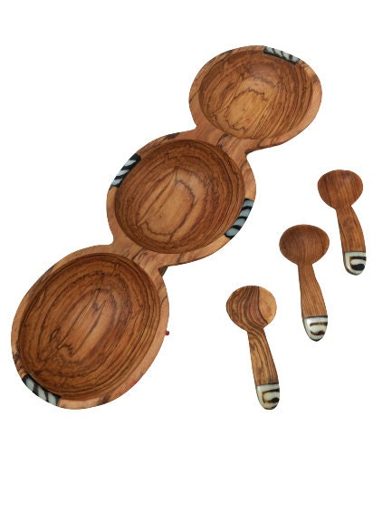 Hand Carved Olive Wood Condiment Bowls with Spoons: 3-in-1 Snack Dish