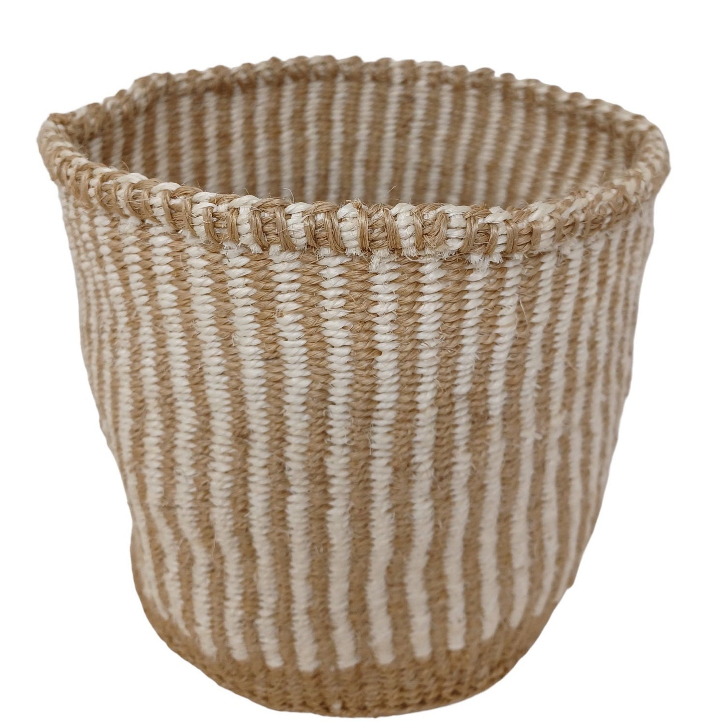 Handwoven Sisal Planter Basket: Minimalist Home Decor