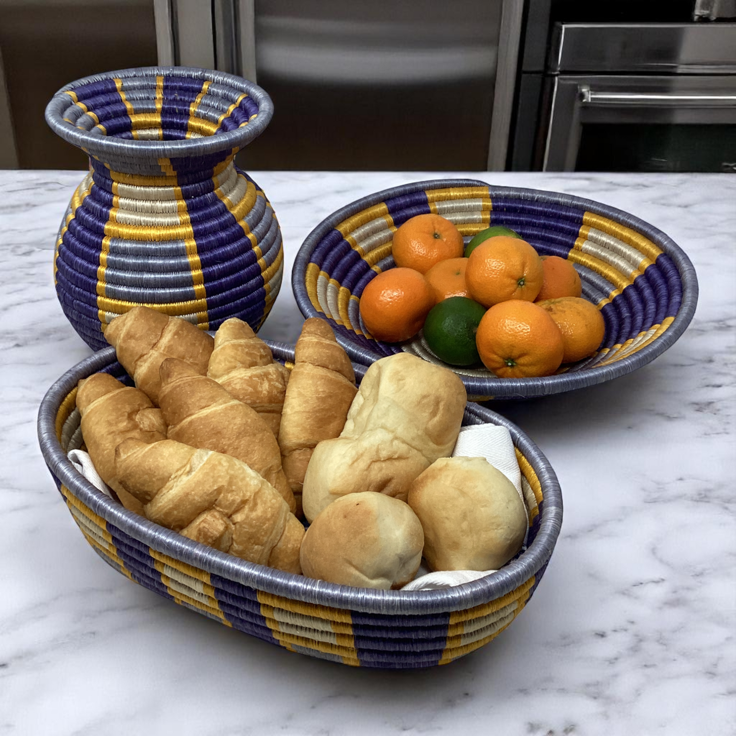 Bread Baskets & Fruit Bowls