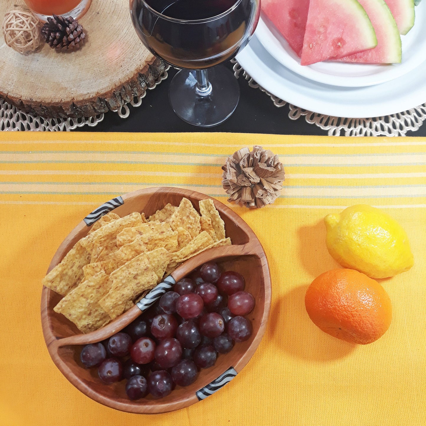 Wooden bowl handmade, Round wood bowl, oval wood bowl, Divided wood bowl, wooden snack bowl, small salad bowl, Olive wood bowl, salsa bowl