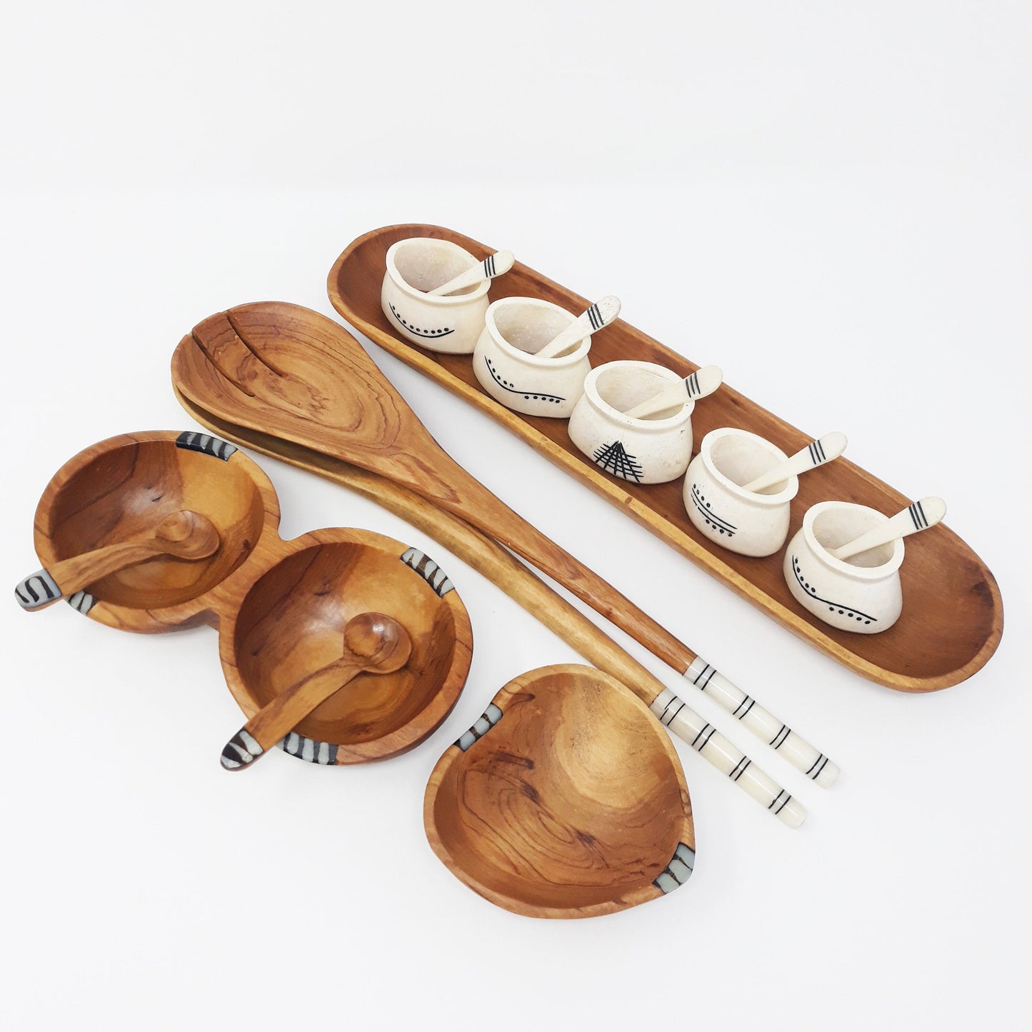 Divided snack bowl, wooden snack bowl, small wooden dish, wood candy tray, Olivewood bowl, Monkey Pod dish, wooden serving plate