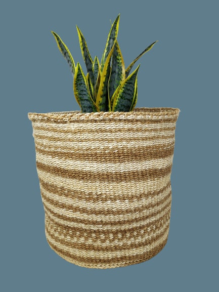 Handwoven Sisal Basket Planter: Large Natural Woven Basket