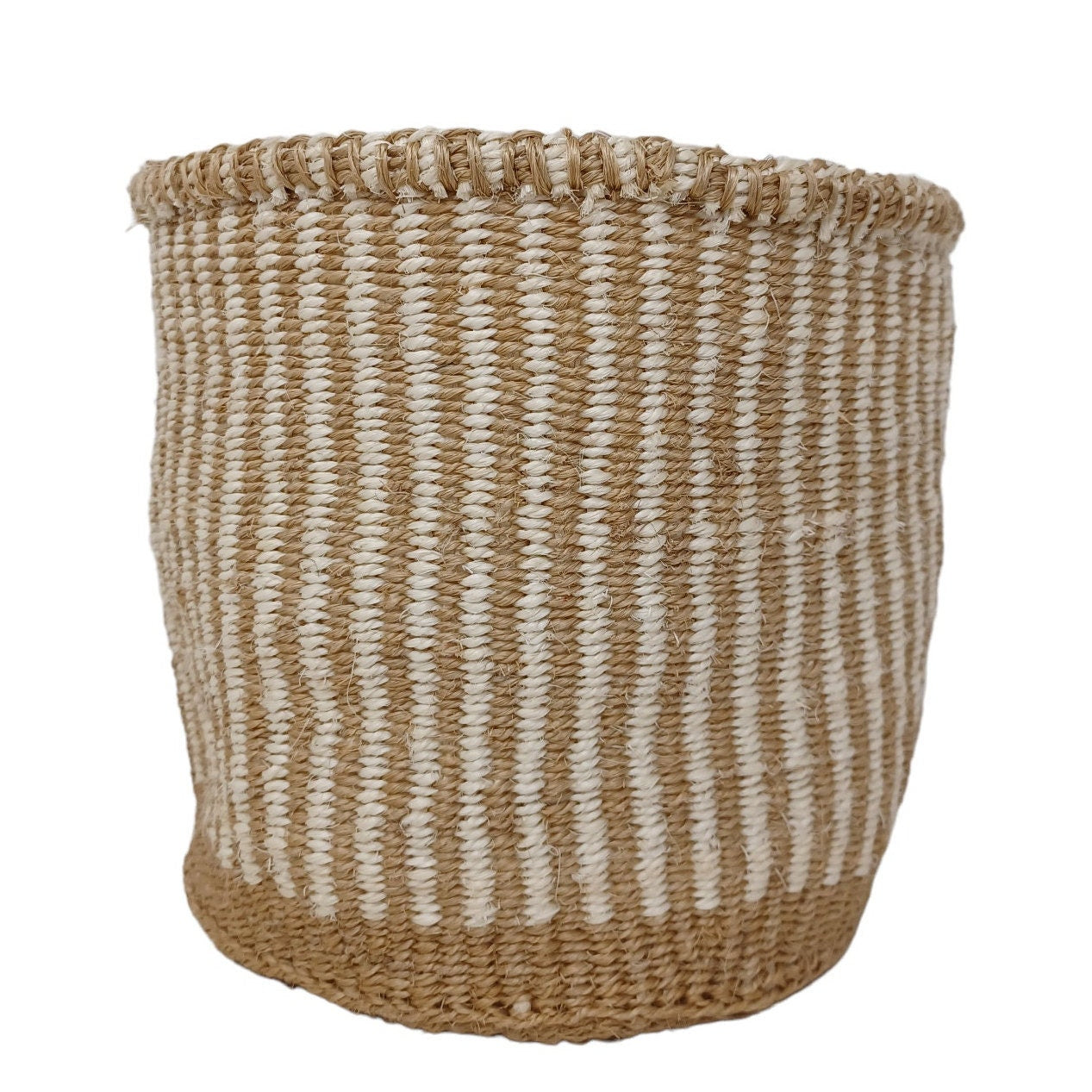 Handwoven Sisal Planter Basket: Minimalist Home Decor