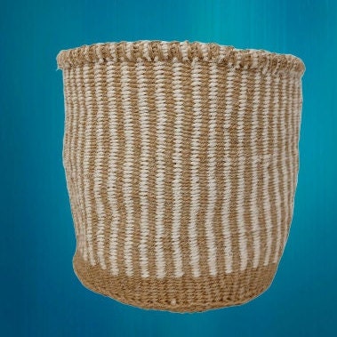 Handwoven Sisal Planter Basket: Minimalist Home Decor