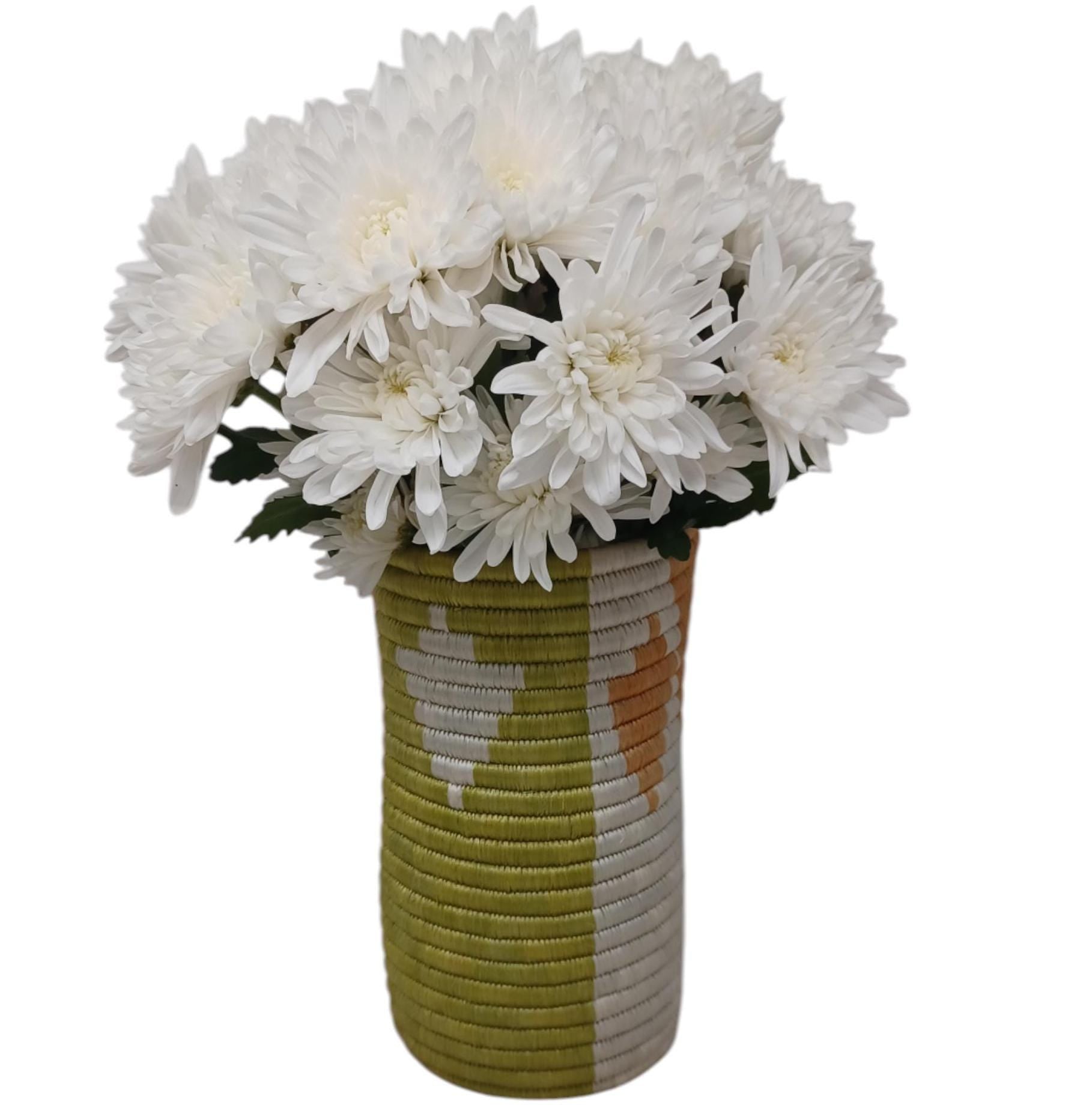 Handwoven Wicker Vase: Rustic Farmhouse Flower Holder