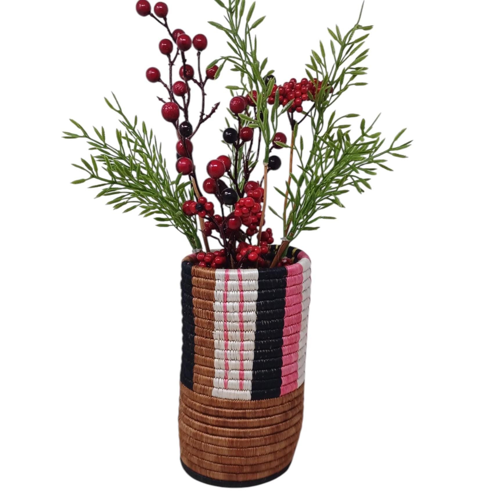 Woven Vase for Flowers – Handmade Boho rattan Vase, Perfect Gift for Mom’s Home Decor, Boho table Decor Accent, Colorful Utensil storage