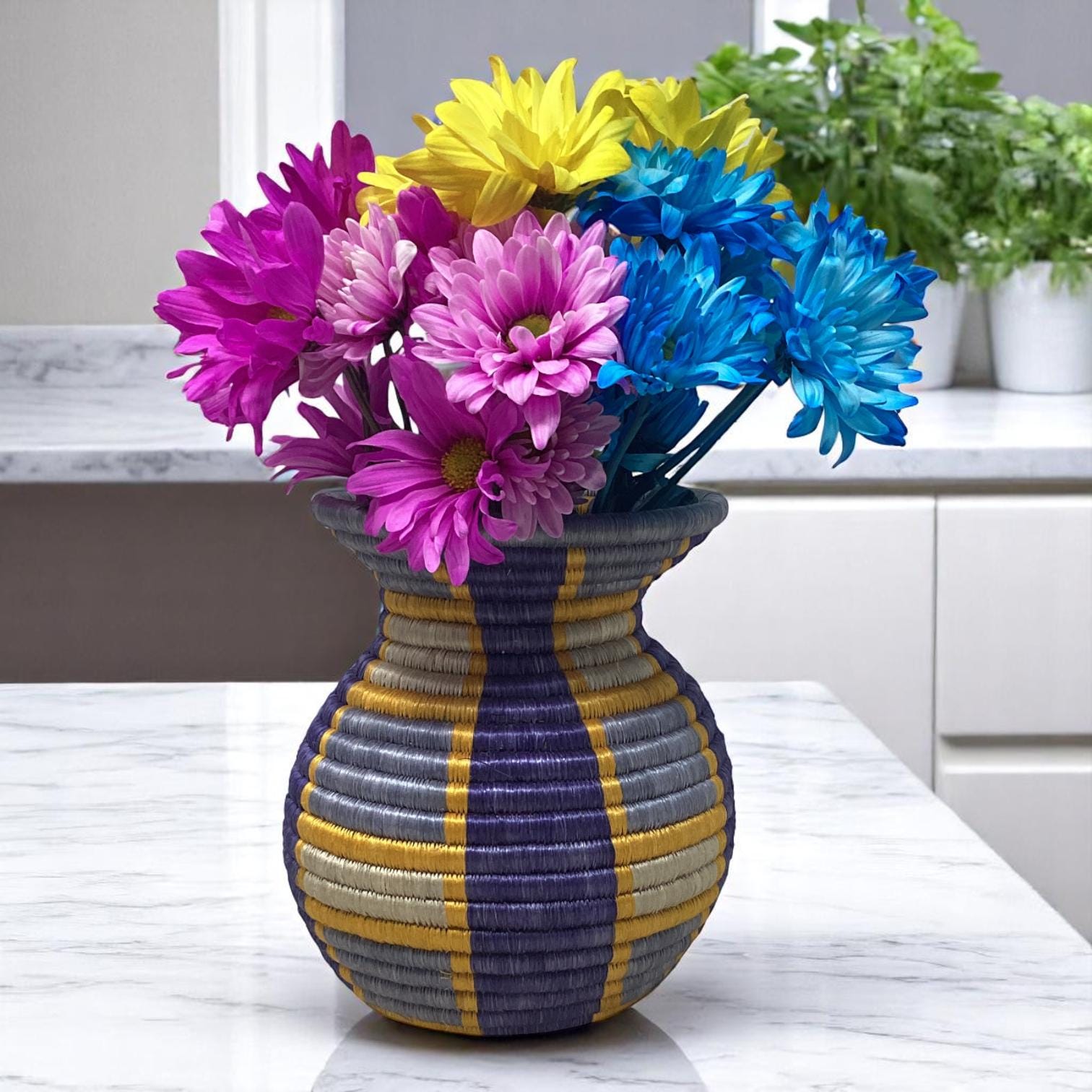 Colorful African Basket Set – Woven Bread Basket, Fruit Bowl Centerpiece & Vase for Rustic Table Decor and Unique Handmade Gifts