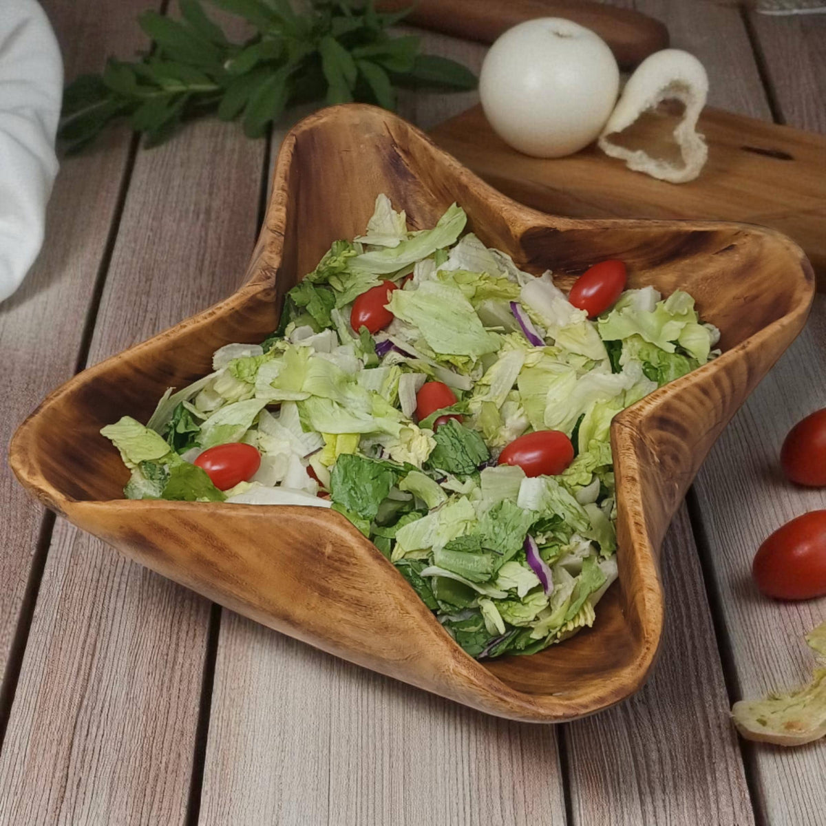 Star-Shaped Wooden Salad Bowl | Hand-Carved Serving Bowl | Rustic Holiday Centerpiece | Large serving bowls
