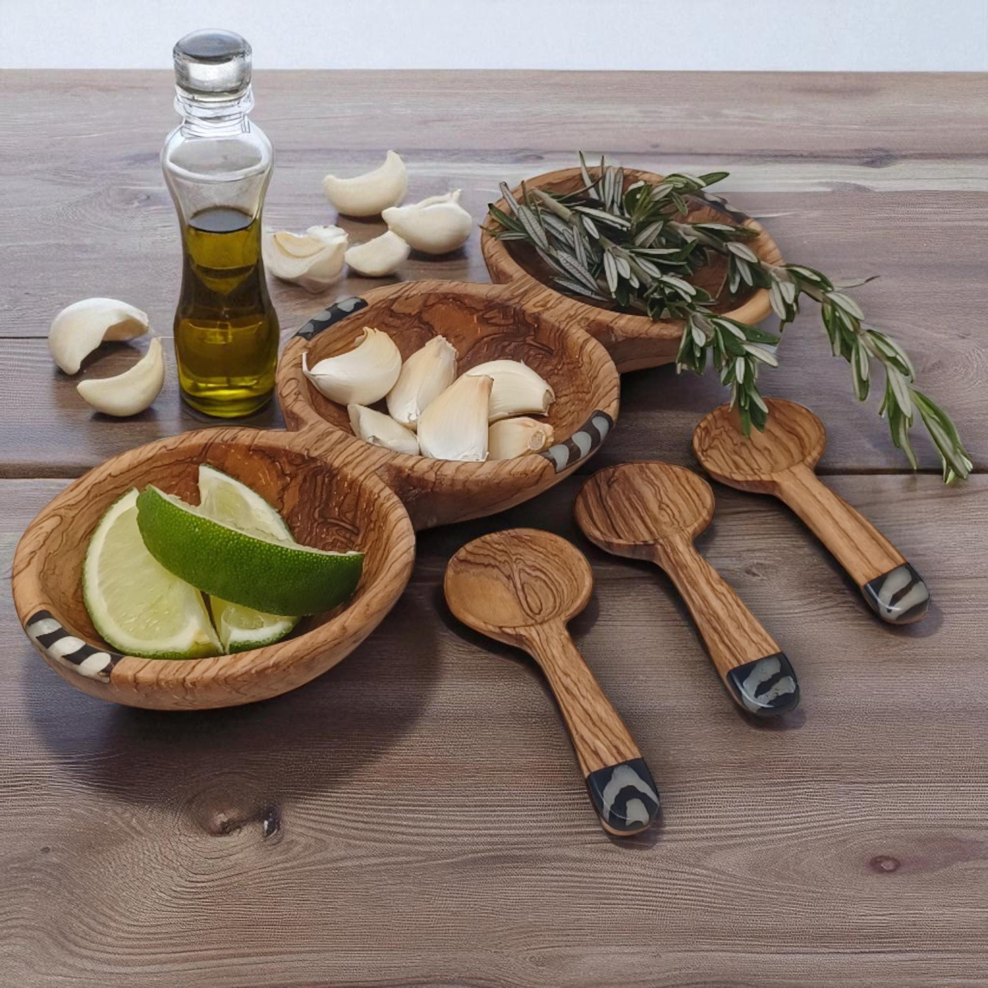Hand-Carved Olive Wood Snack Bowl: Divided Serving Dish with Batik Inlay