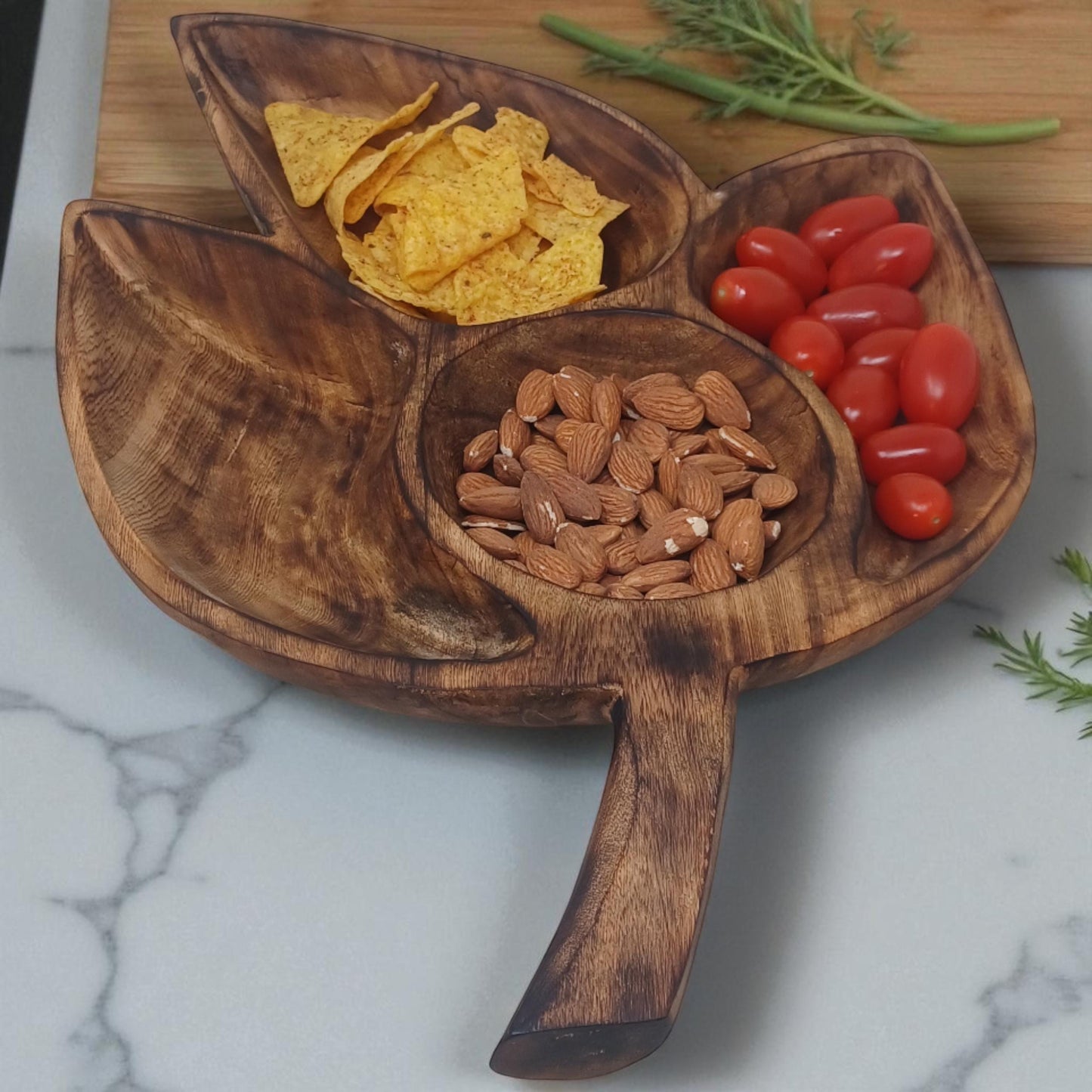 Clover Leaf Olivewood Serving Tray | 4-Section Snack Dish, Rustic Wooden Bowl for Parties & Holidays