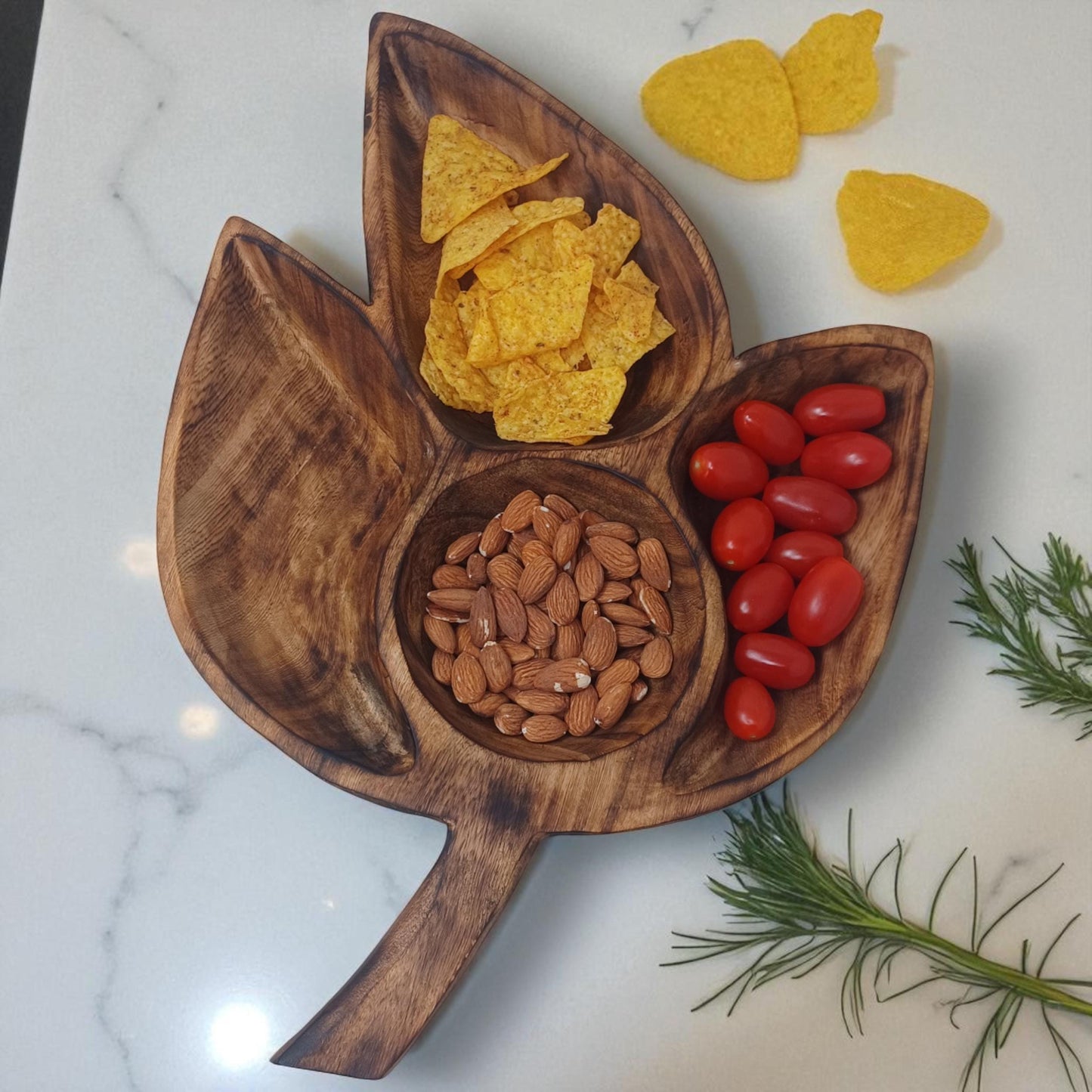Clover Leaf Olivewood Serving Tray | 4-Section Snack Dish, Rustic Wooden Bowl for Parties & Holidays