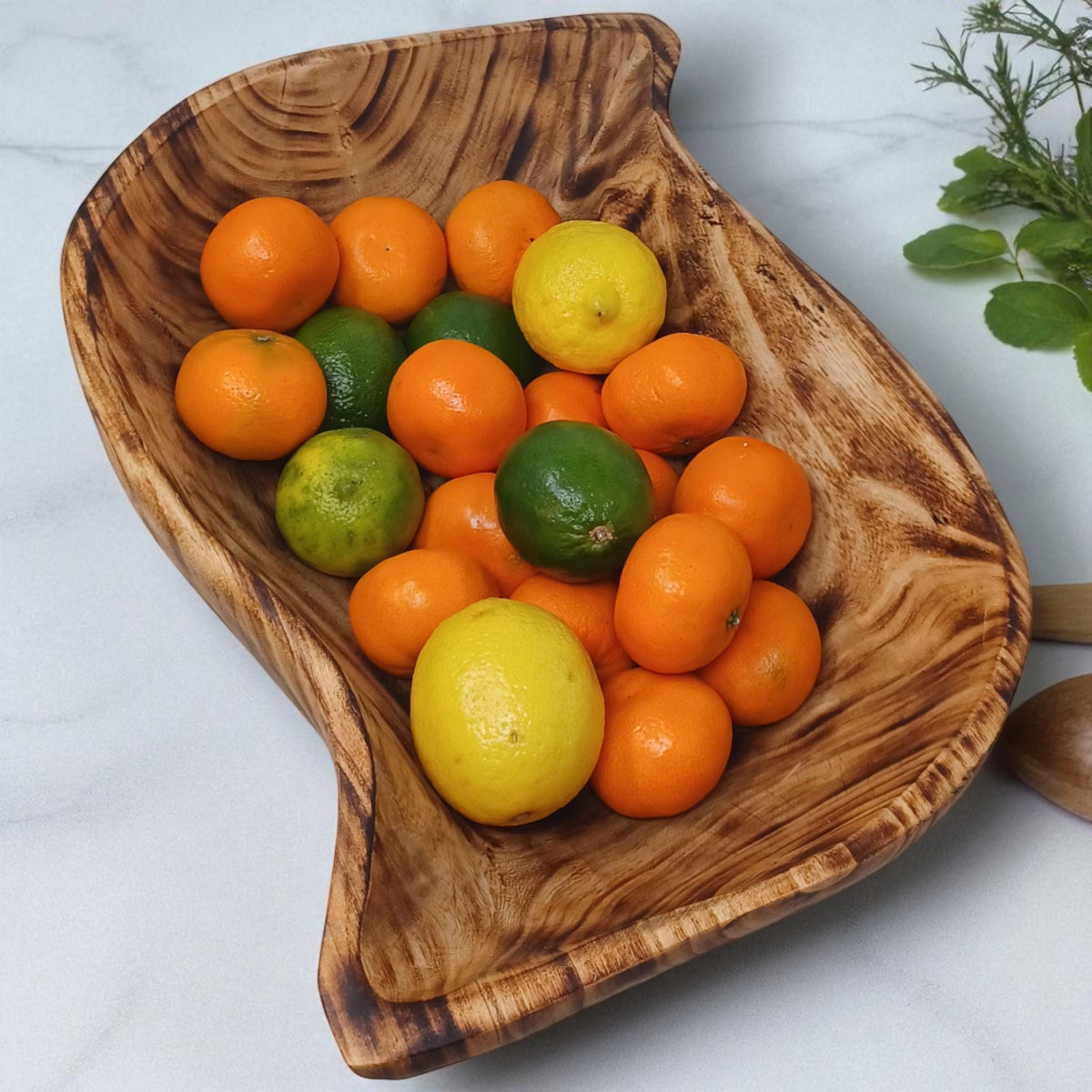 Leaf-Shaped Wooden Serving Bowl | Hand-Carved Natural Fruit Bowl | Rustic Kitchen Décor | Large Serving Bowls