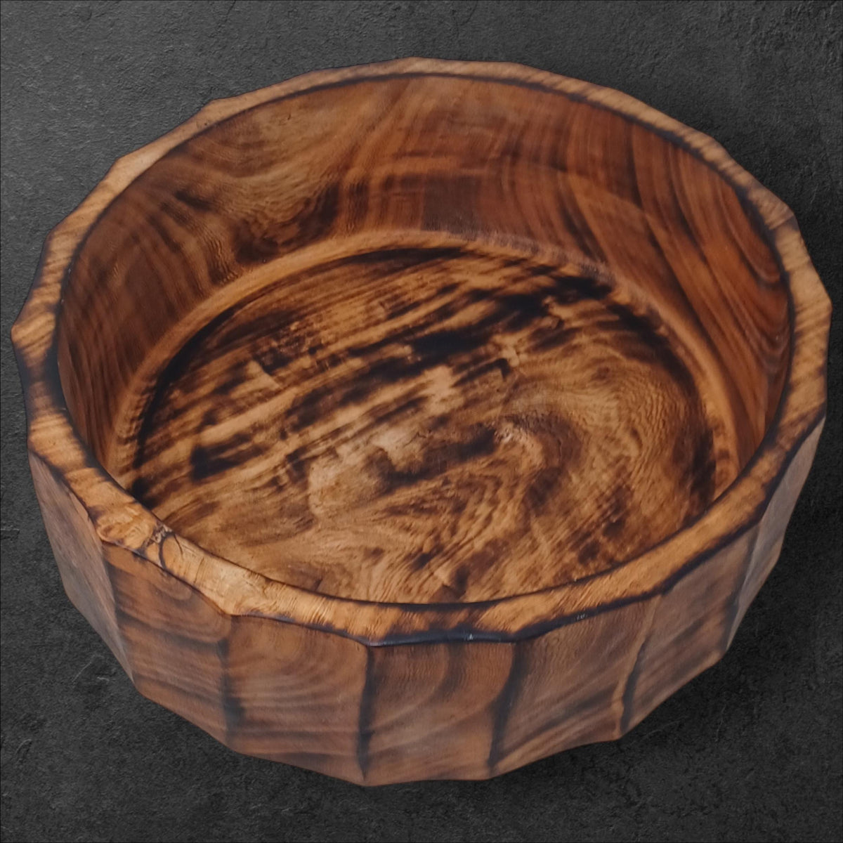 Large Rustic Wooden Salad Bowl | Round Wood Fruit Bowl | Handcrafted Natural Wood Décor | Christmas Gift for Mom