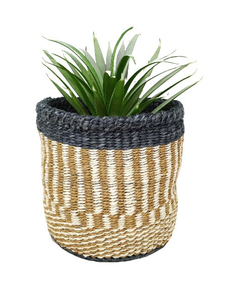 Woven planters small, Woven basket, Sisal basket, Storage basket, African storage basket small,  Plant baskets, Indoor planter, basket decor