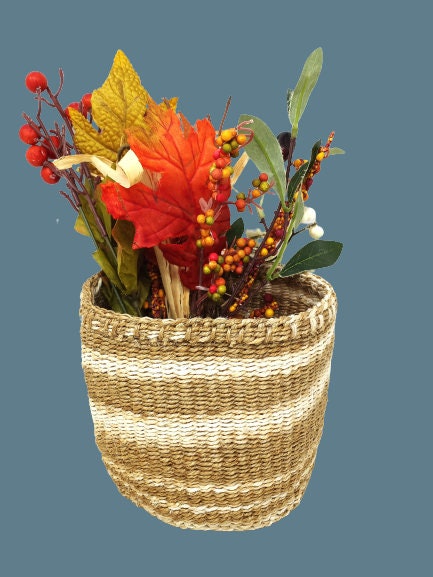Colorful baskets, Plant baskets, woven baskets, set of baskets, woven plant baskets, mothers day, hostess gift, African basket sets