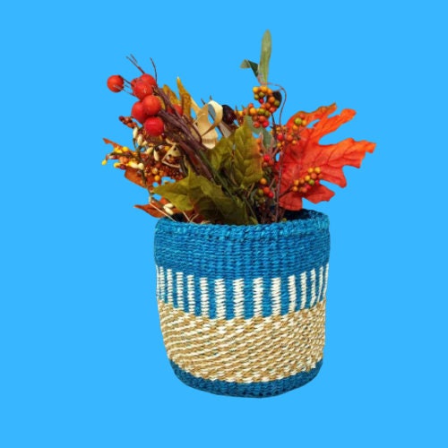 Small colorful basket decor, baskets for plants, woven plant basket, basket planter small, Round basket, Decorative basket, African basket